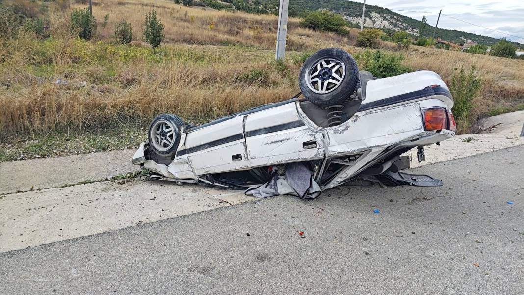 Konya yolunda feci kaza! 150 metre sürüklendi, takla attı: Yaralılar var 2